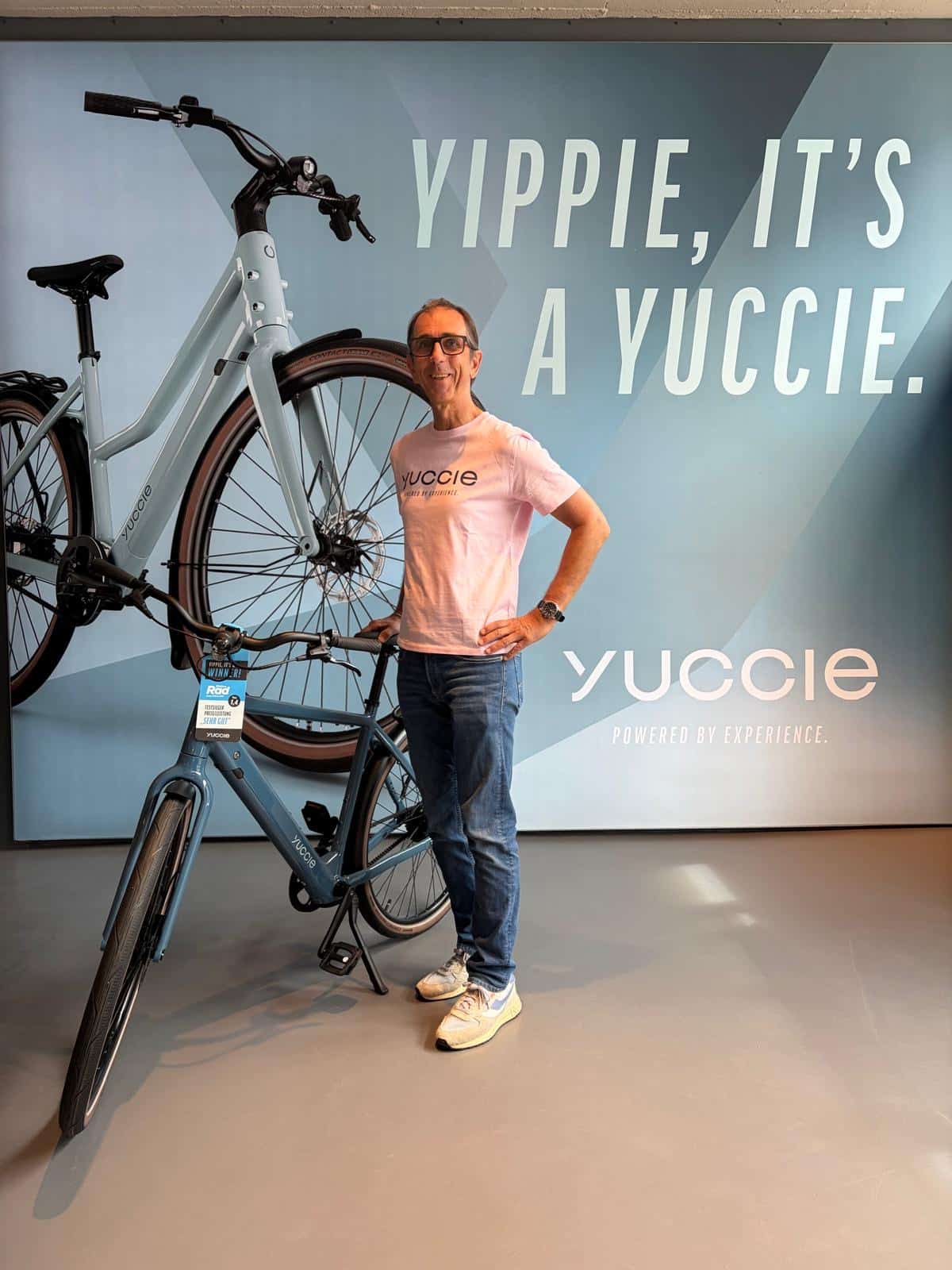 Yuccie-Bikes-holt-Wolf-Gagelmann-in-den-Au-endienst