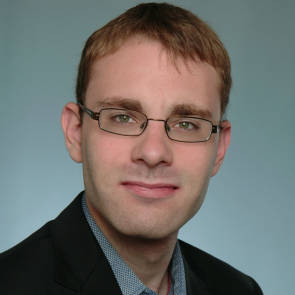 Dr. Wack Einstellung Junior Produktmanager Daniel Maier 