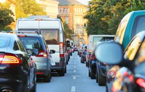 Stau Deutschland Verkehr Innenstadt München Corona 