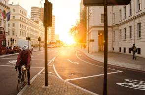 Radfahrer Sonne Stadt 