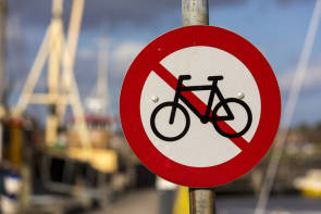 Fahrrad Schild durchgestrichen Radweg 