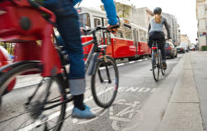 ADAC Umfrage Auto Fahrrad E-Bike Spritpreise Energiepreise 