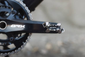 shimano grx pedal 