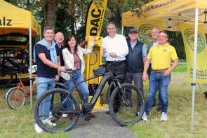 adac pfalz radservice station 