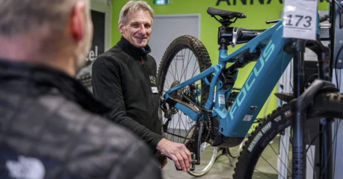 ADFC-zeichnet-Freiburger-Fahrradh-ndler-als-fahrradfreundlichen-Arbeitgeber-aus