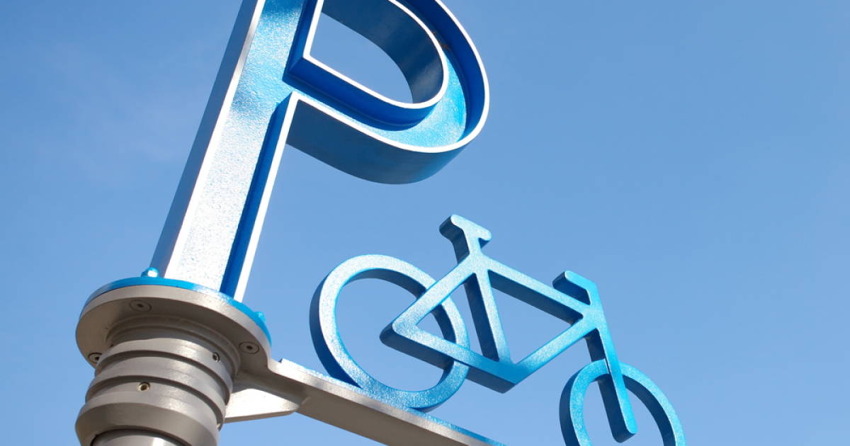 BMDV-f-rdert-Fahrradgarage-und-Servicepunkt-an-PNV-Umsteigebahnhof