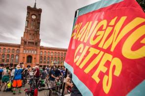 Demonstration am 9. August  