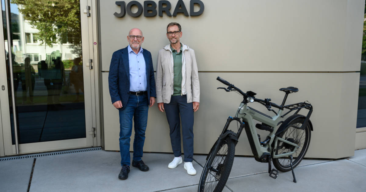 Besuch-bei-Jobrad-Politik-und-Wirtschaft-setzen-gemeinsam-auf-das-Fahrrad