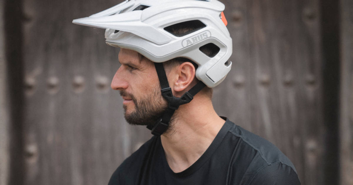 Mountainbike-Profi-Duncan-Shaw-wird-neuer-Markenbotschafter-von-Abus