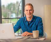 Ananda präsentiert Bastiaan Thijs