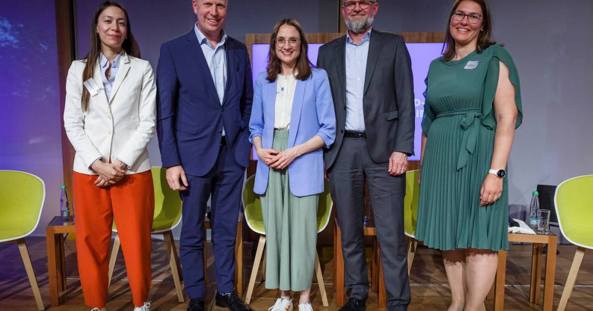 ZIV-lud-zum-Parlamentarischen-Abend-ein