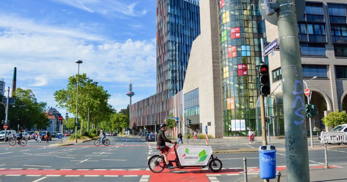 Dutch-Cycling-Embassy-bringt-19-Unternehmen-nach-Frankfurt-zur-Eurobike
