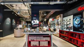 forum retail 
