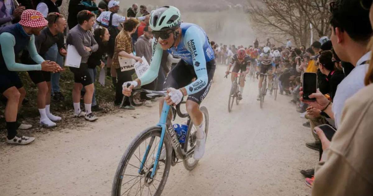 Decathlon-AG2R-La-Mondiale-setzt-auf-Technik-von-Muc-Off
