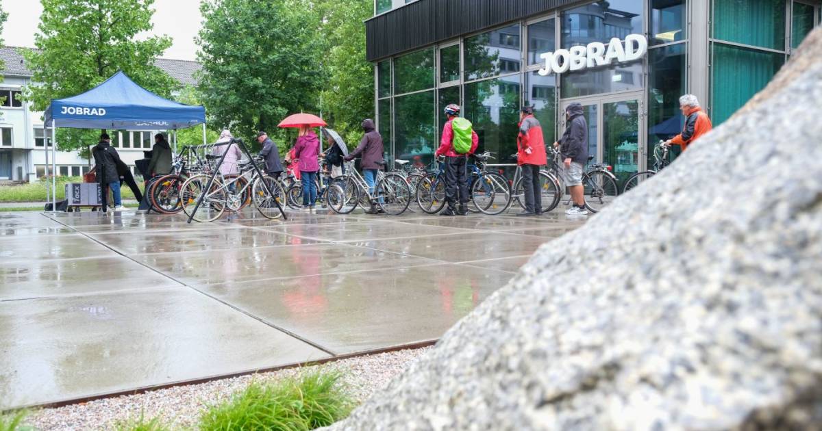 Fahrradspende-auf-dem-Jobrad-Campus-Aktionstag-mit-sozialem-Mehrwert