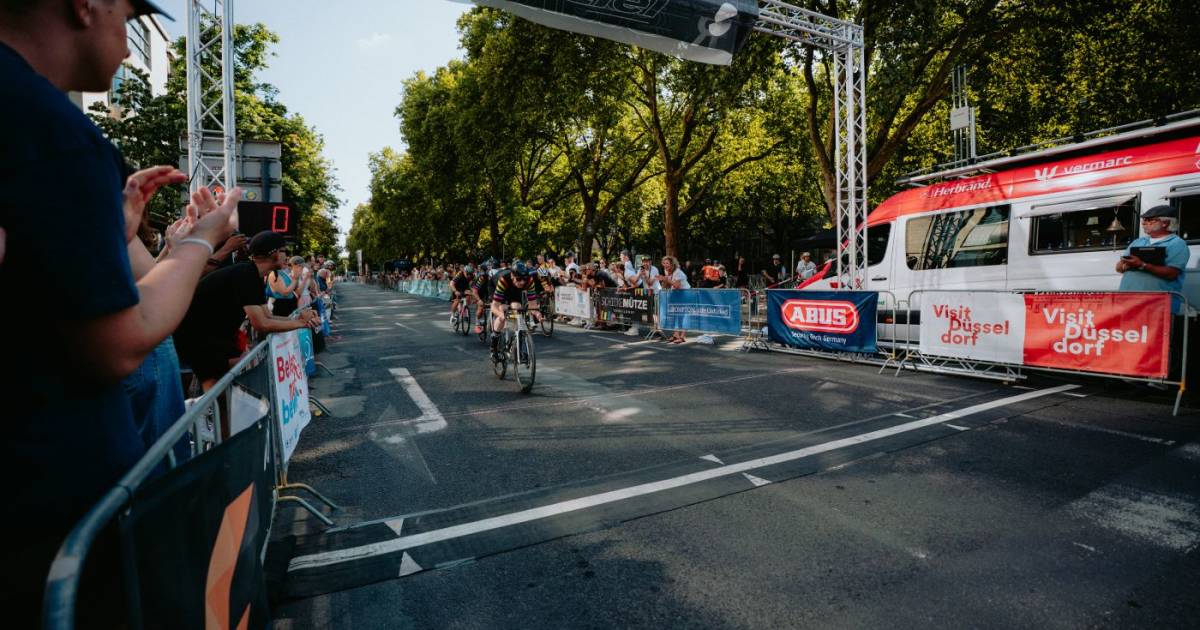 Rund-um-die-K-2025-15-000-G-ste-feiern-Radsport-auf-der-K-nigsallee