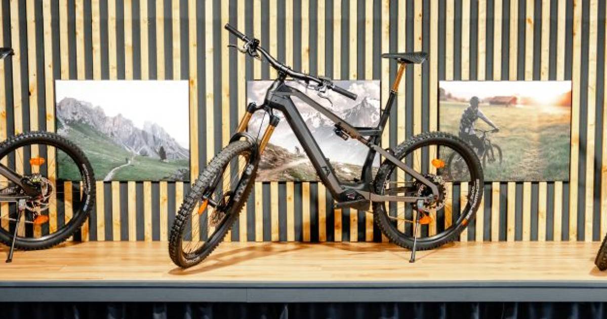 Unbekannte-stehlen-f-nf-E-Bikes-im-Wert-von-50-000-Euro-bei-M1-Sporttechnik