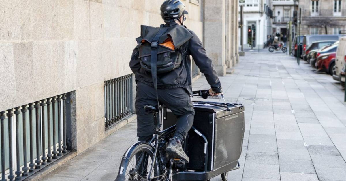 Unternehmen-sparen-mit-elektrischen-Lastenr-dern