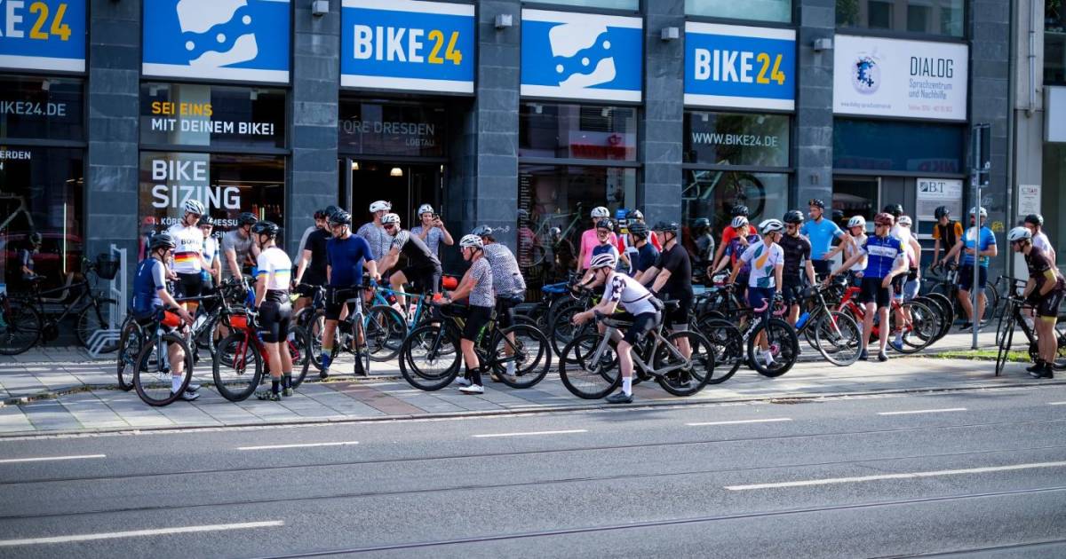 Bike24-erh-ht-Umsatz-und-Ergebnisprognose-f-r-2025